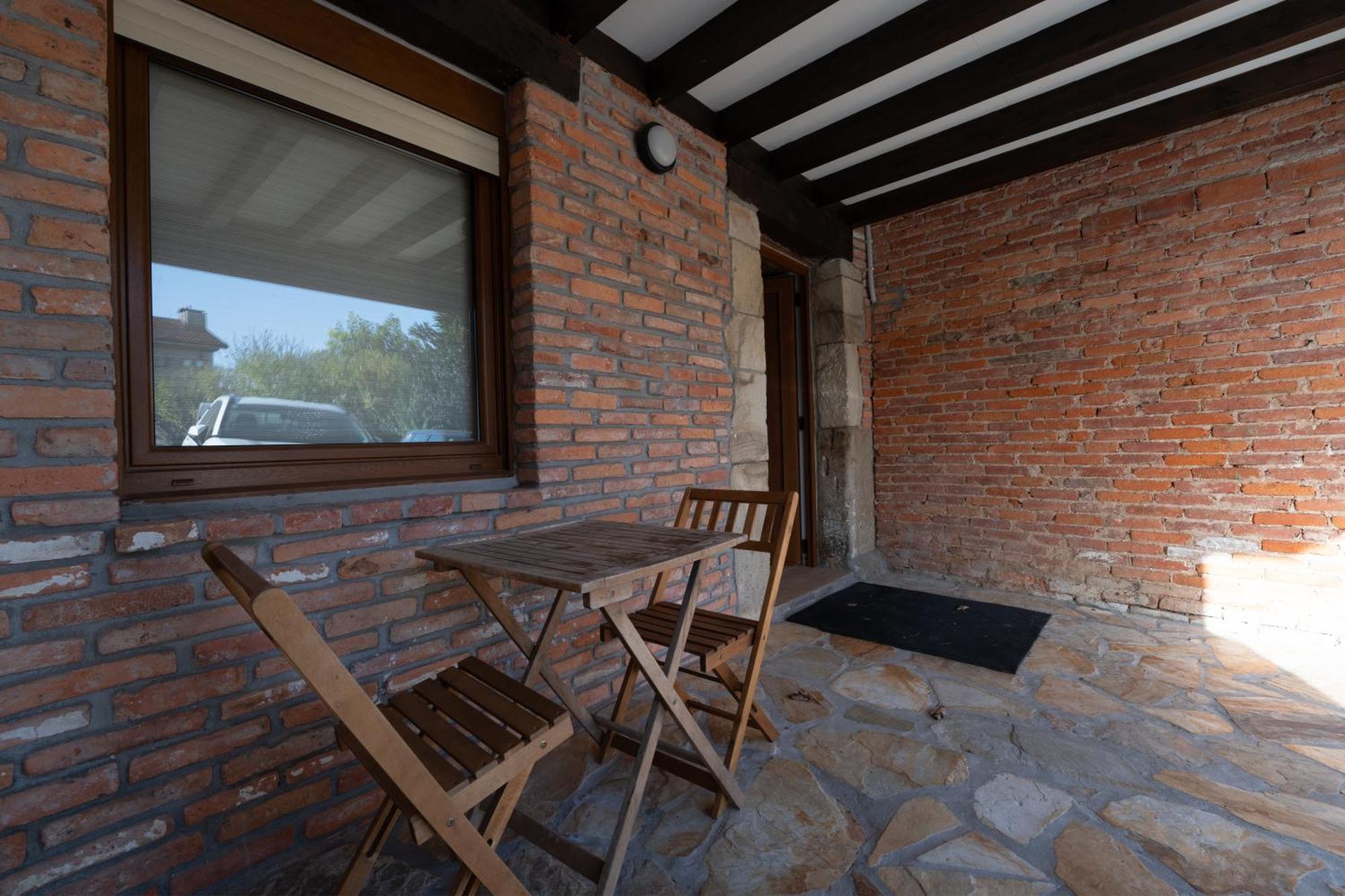 La Casita Del Puente Viejo Villa Oruna Exterior photo
